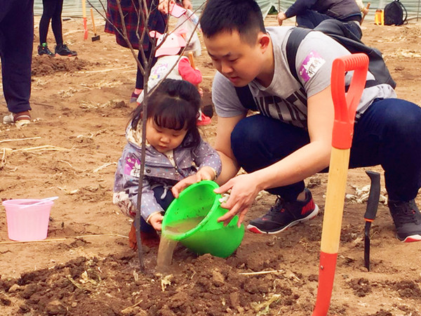 NYC纽约国际天津熙悦汇购物中心：【精彩回顾】”不负春光不负你”—NYC植树行