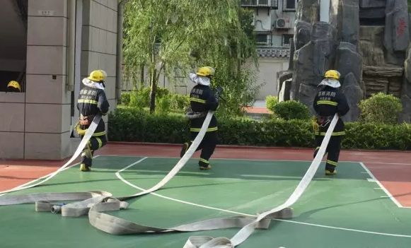 NYC纽约国际邯郸连城早教中心小小消防员活动回顾